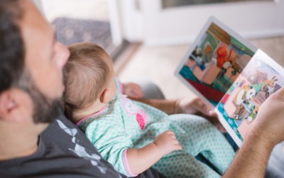 Logopedia en bebés: ¿Cómo estimular el lenguaje en bebés de 0-3 meses?